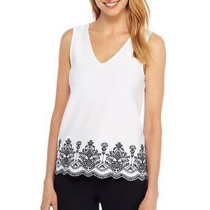 The Limited Sleeveless Embroidered Top - L